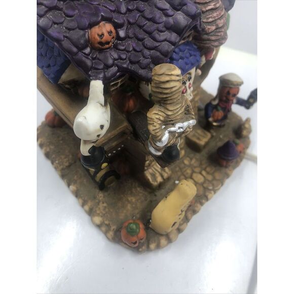 Halloween Village Spooky Hollow Haunted "Ghost Ship" Porcelain Lighted House - Picture 16 of 16